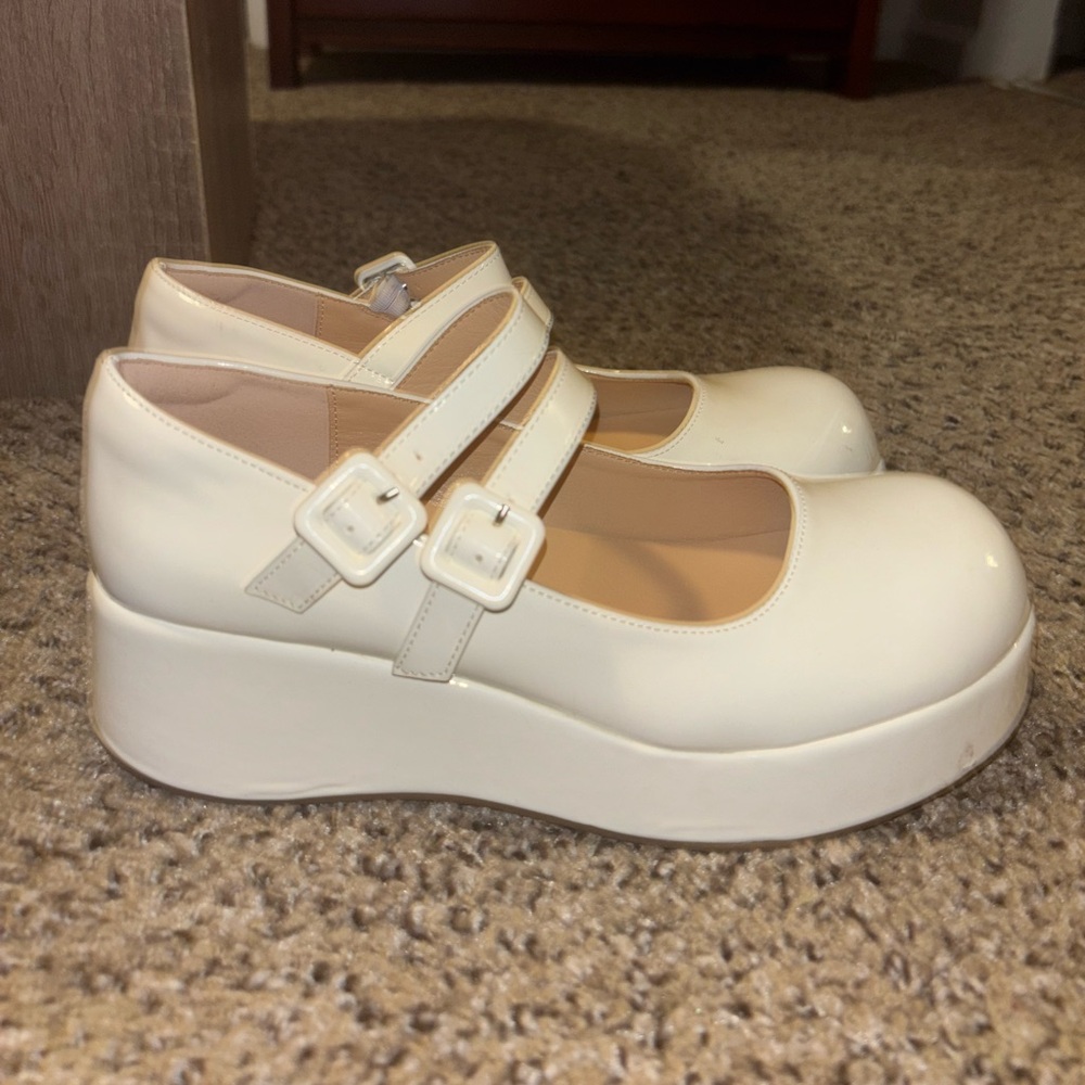 Women's White Platform Mary Jane Shoes